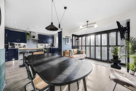 Kitchen/Family Room