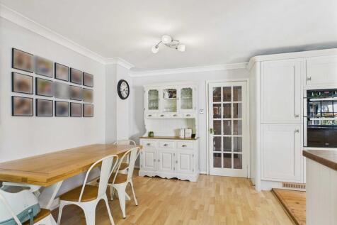 CAM04092G0-PR0080...