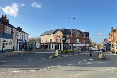 Retail Property (high street) to rent Image 6
