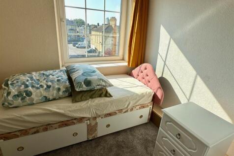 Top Floor 1 Of 4 Rooms.jpg