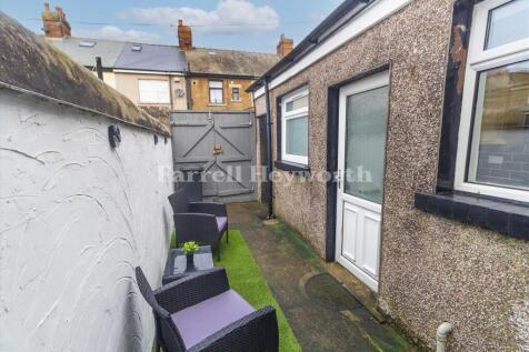 Rear Yard view 2