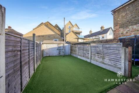 William Street, Sittingbourne - Garden