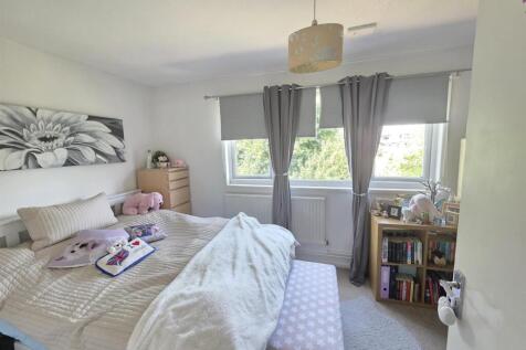 Badburgham Court, Waltham Abbey photo 3