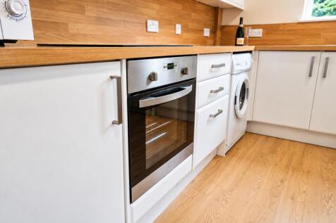 14 Beaufort Road, Broomhill photo 3