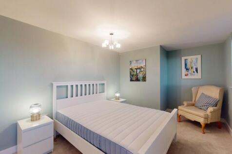 Bedroom 3 - Angle...