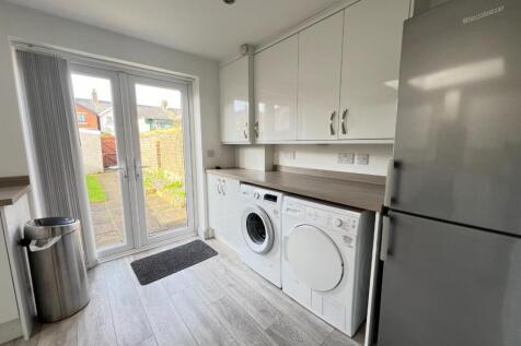5 Freckleton Street photo 5