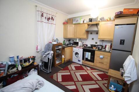 Kitchen 3 65 station