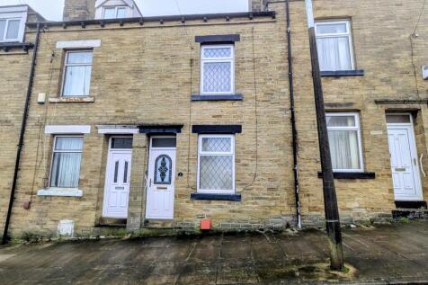 Bradford, BD4 - property photo