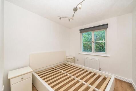 Joseph Hardcastle Close, New Cross photo 4