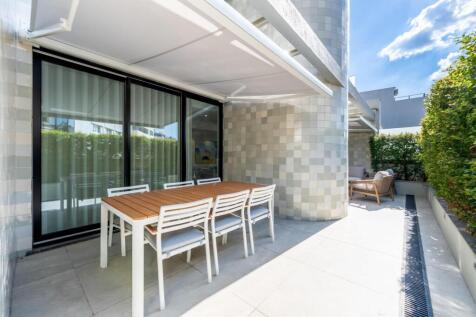 Triplex with 4 Bedrooms in Lisbon