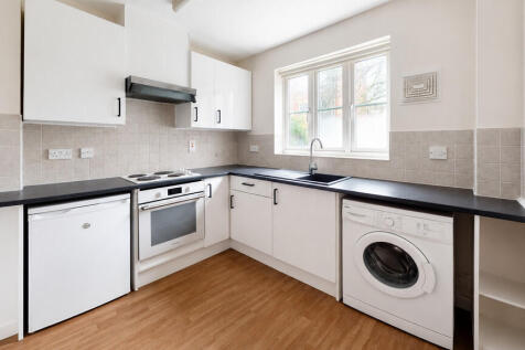 Kitchen - Angle 1