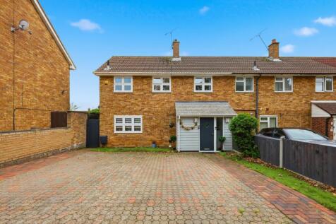 Basildon, SS14 - property photo