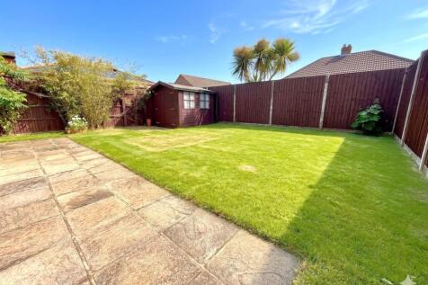 garden 3.jpg