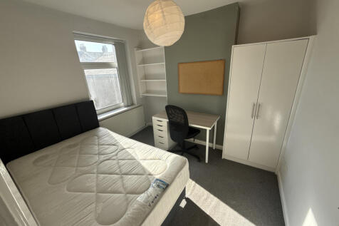 5 Bedroom Student Accommodation.