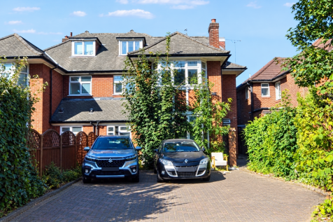 117 Hendon Way, London NW2 2NA