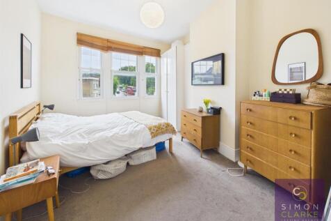 CAM05425G0-PR0128-STILL001.jpg