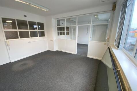 Office to rent Image 6