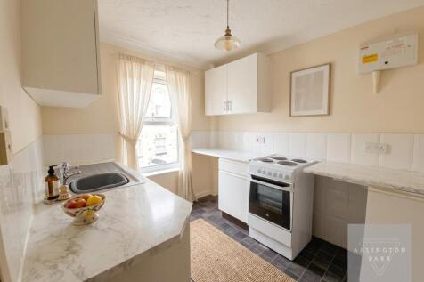 Crown Road, Great Yarmouth photo 3