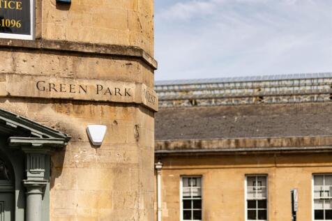 Exterior_4.jpg