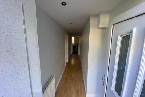 B Jasmine Terrace, Aberdeen, AB24 5LA photo 3