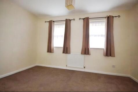 Lambourn Drive, Coppenhall, Crewe, CW1 photo 4