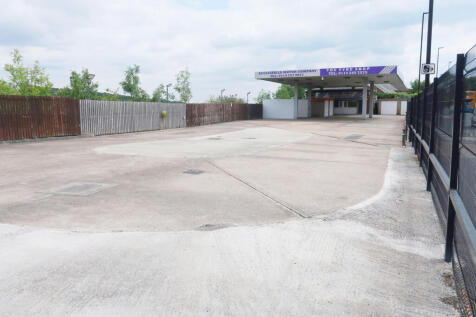 Commercial Property to rent Image 4