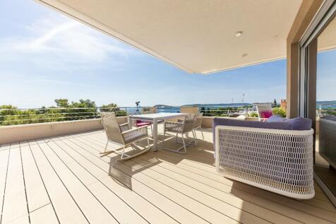 Zen terrace