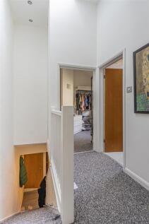 Howard Court 8-4.jpg