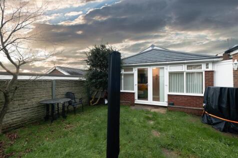 16 Hawthorn Drive (21 of 21).jpg