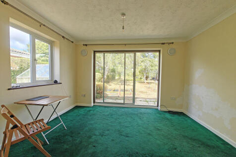 Northfield Road, Ringwood photo 5