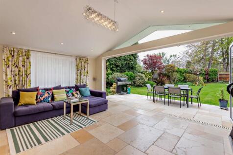 8682657-interior02-800.jpg
