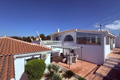 Overview of 2 Villas