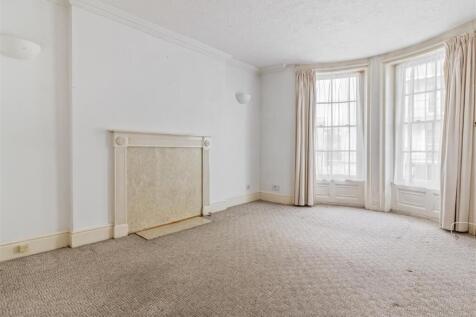 Flat 2 9 West Buildings-001.JPG
