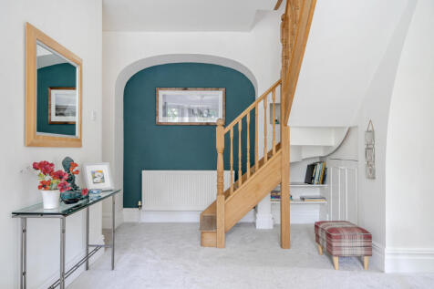 1315616-16-685949...