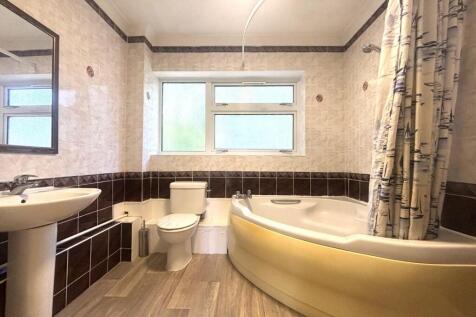 Bathroom.jpeg