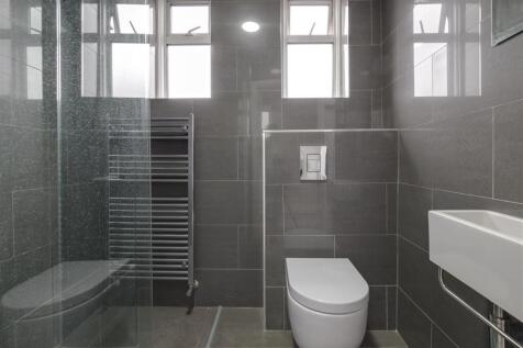 Chiswick High Road 182 TFF-5.jpg