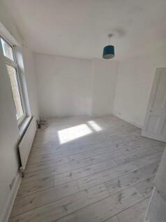 Poplar Terrace, Ferryhill, DL17 9EL photo 4