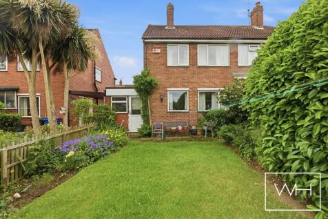 11 Windsor Walk, Cus