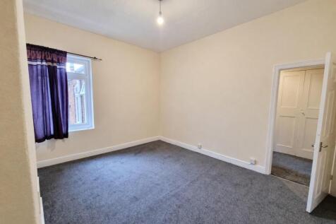 West St, Crewe, Cheshire photo 3