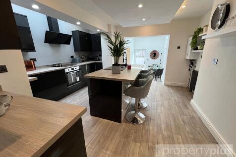Tonypandy, CF40 - property photo