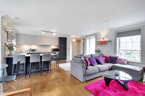 Kitchen/Reception Rm