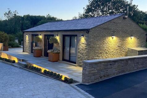 Reception - Treatment Zone