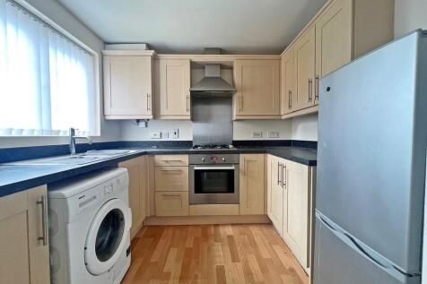 Latimer Close, Widnes photo 3