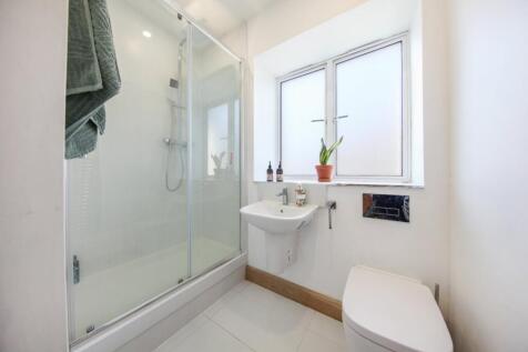 Bathroom.jpeg
