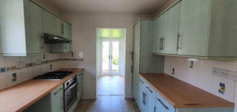 Cottagers Lane, Hordle, Lymington, SO41 photo 5