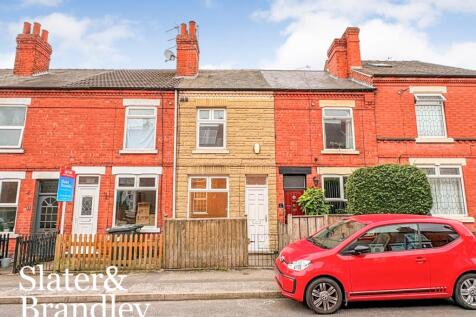 2-bed terraced on Furlong Avenue, Arnold, Nottingham, Nottinghamshire, NG5, £925/mo