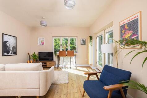 Bristol, BS7 - property photo