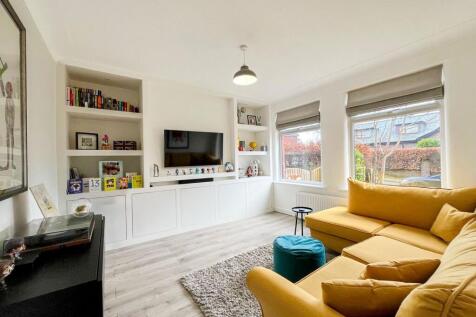 Front Lounge