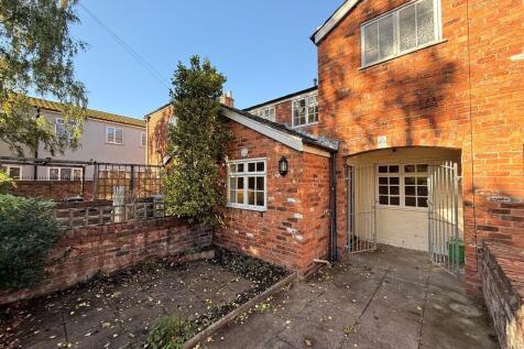 Victoria St, Crewe photo 2