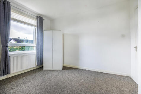 Kilbarchan Road, Johnstone, Renfrewshire photo 5